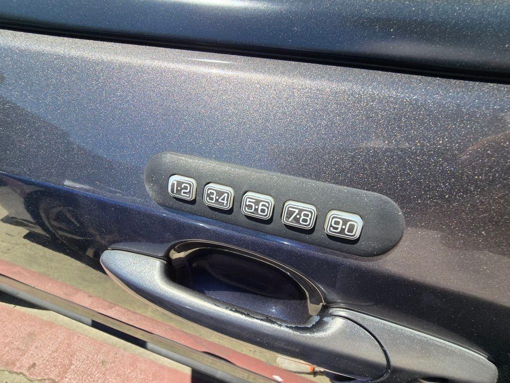used 2010 Ford Edge car, priced at $10,000