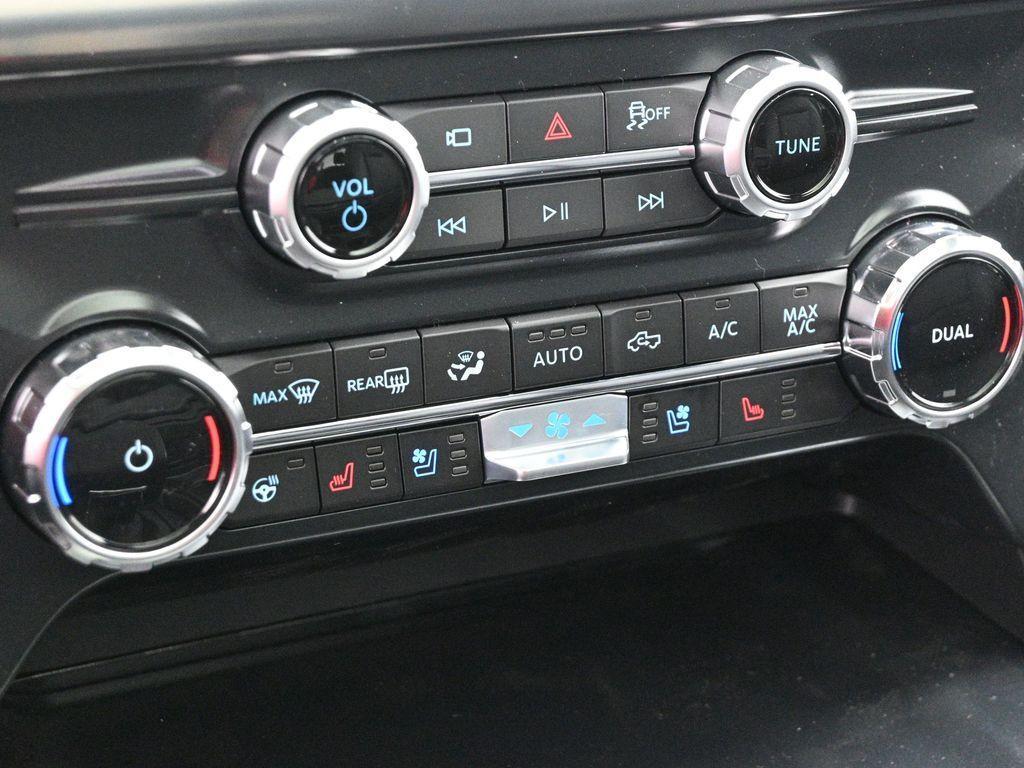 new 2025 Ford F-150 car, priced at $66,729
