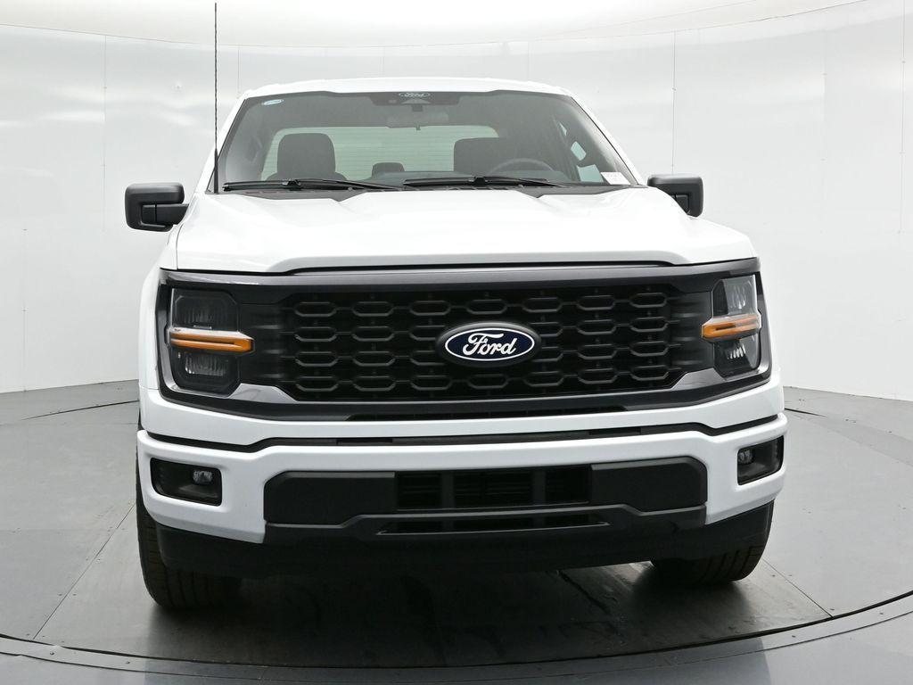 new 2025 Ford F-150 car, priced at $40,953