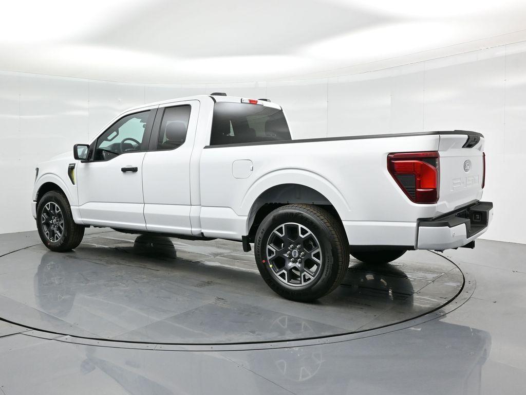 new 2025 Ford F-150 car, priced at $40,953