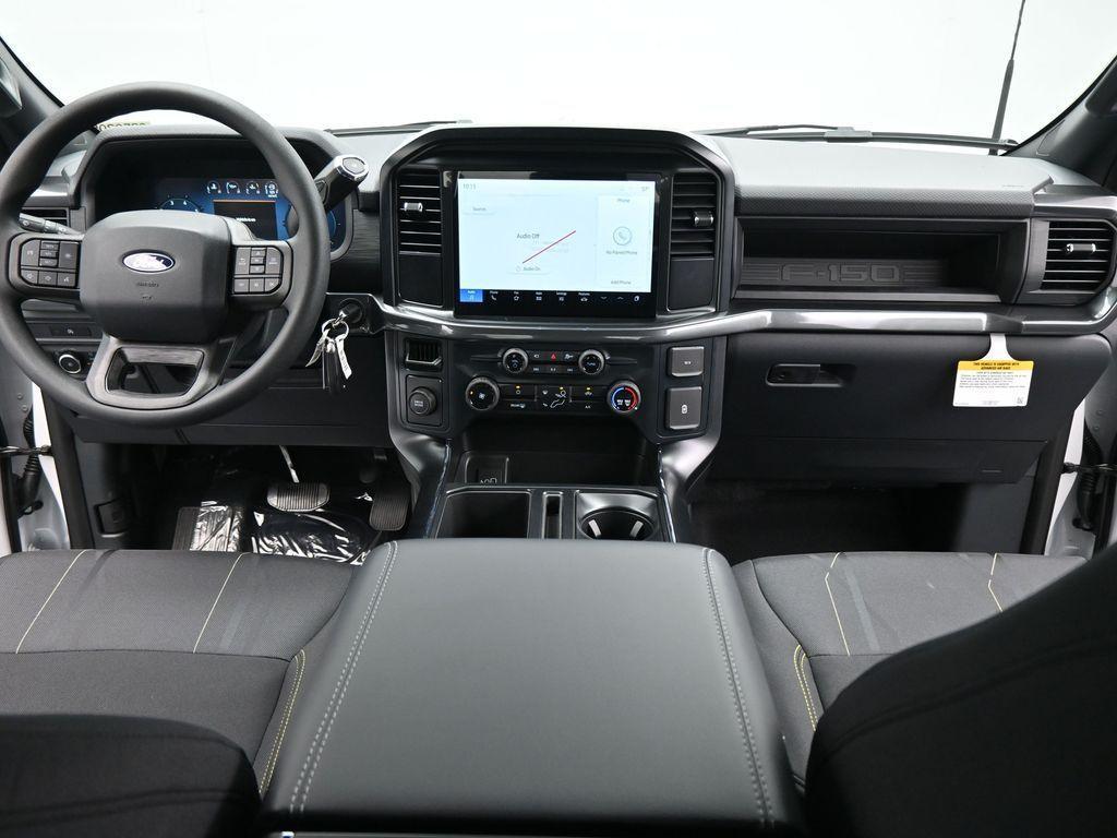 new 2025 Ford F-150 car, priced at $40,953
