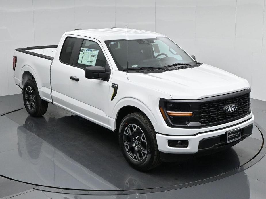 new 2024 Ford F-150 car, priced at $45,995