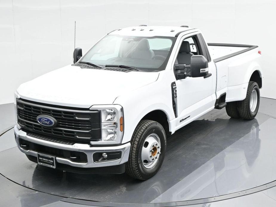 new 2024 Ford F-350 car, priced at $60,385