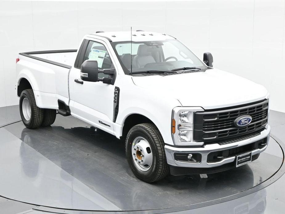 new 2024 Ford F-350 car, priced at $60,385