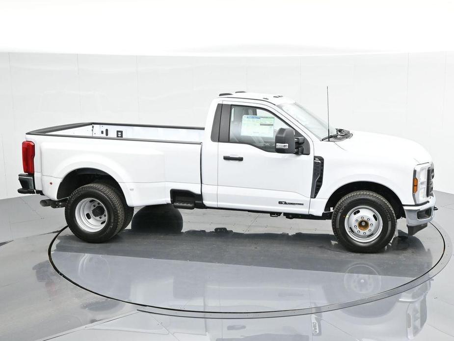 new 2024 Ford F-350 car, priced at $60,385