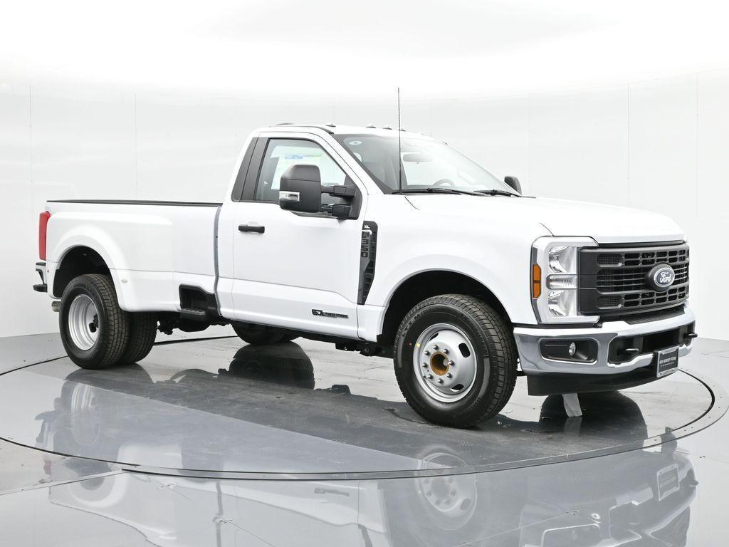 new 2024 Ford F-350 car, priced at $60,385