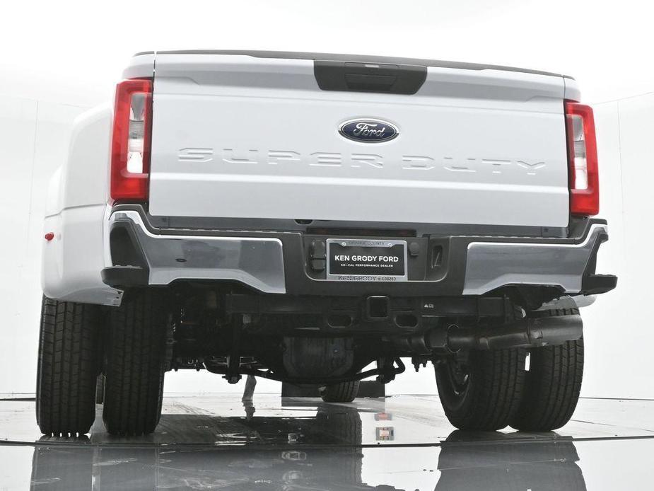 new 2024 Ford F-350 car, priced at $60,385