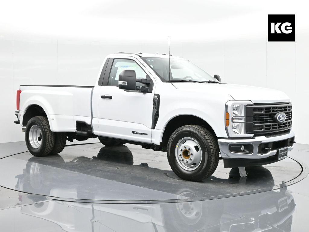 new 2024 Ford F-350 car, priced at $60,385