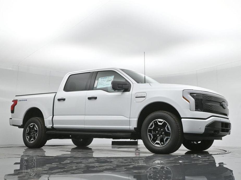 new 2023 Ford F-150 Lightning car, priced at $58,690