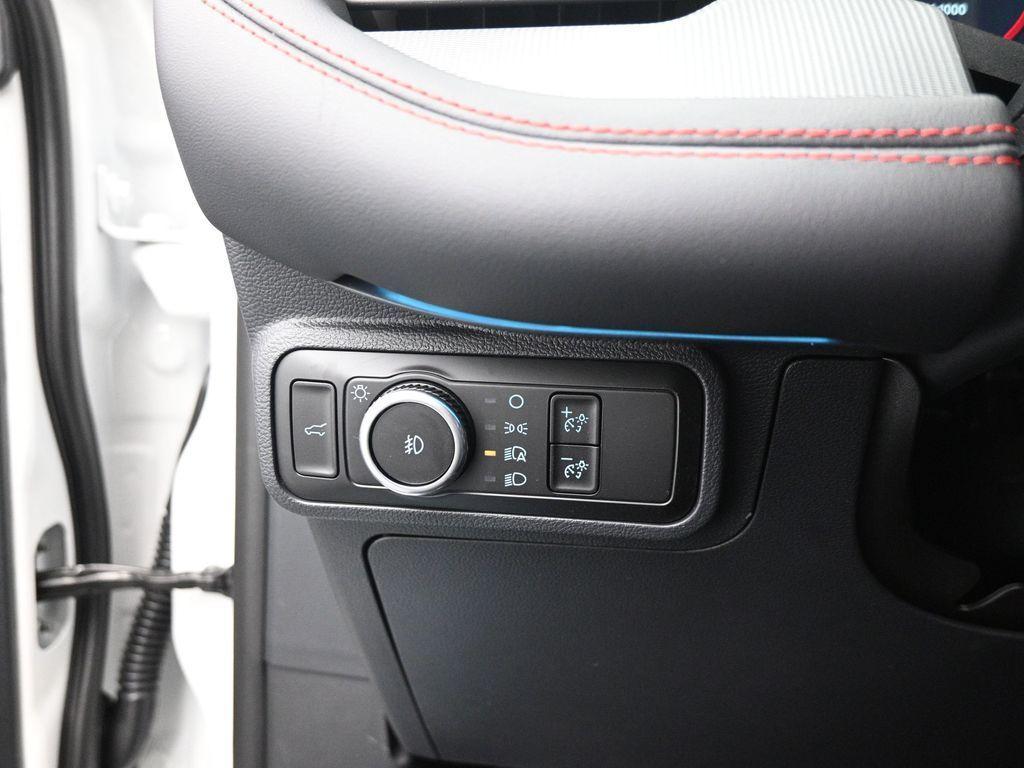 new 2025 Ford Explorer car, priced at $49,330
