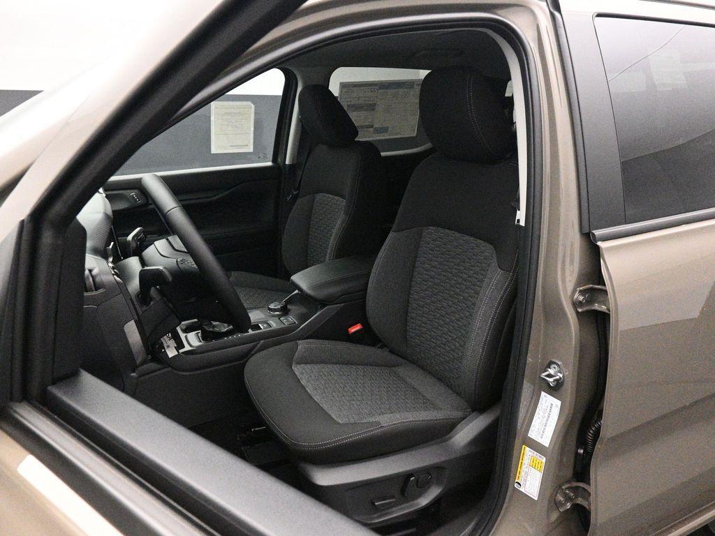 new 2025 Ford Ranger car, priced at $42,945