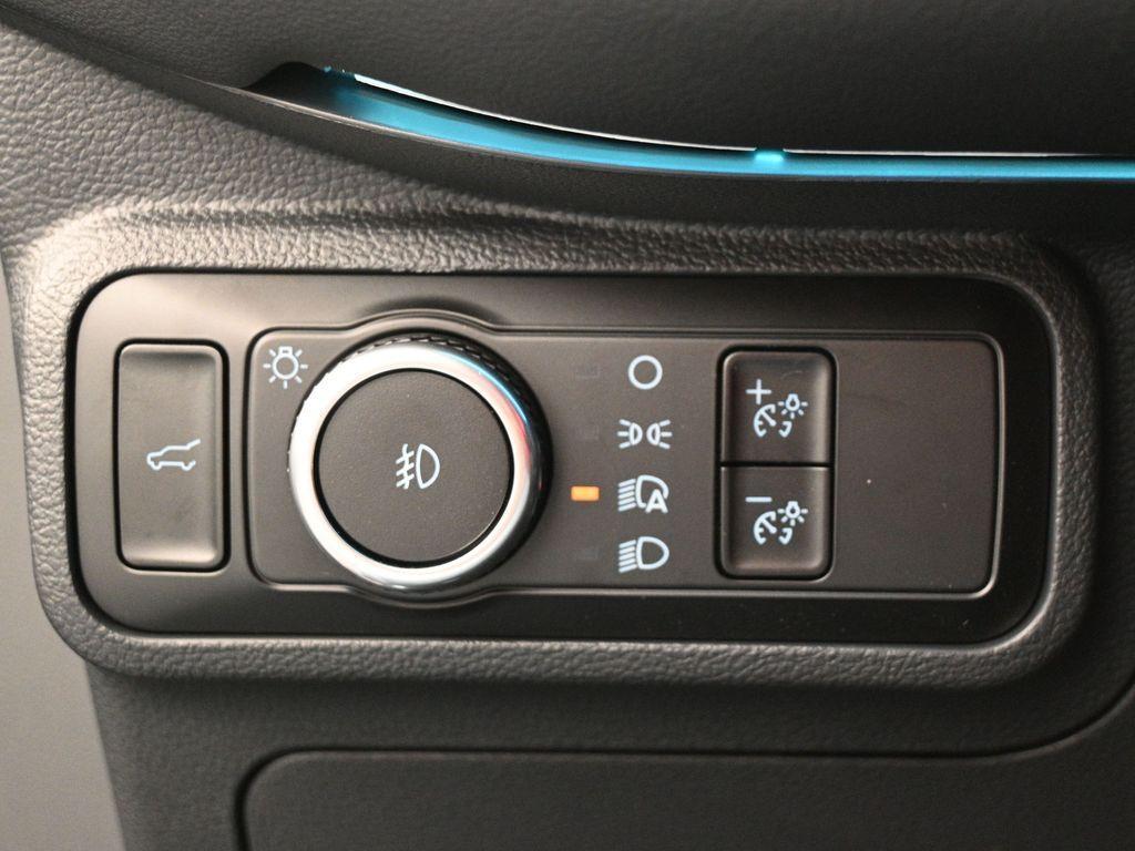 new 2025 Ford Explorer car, priced at $48,535