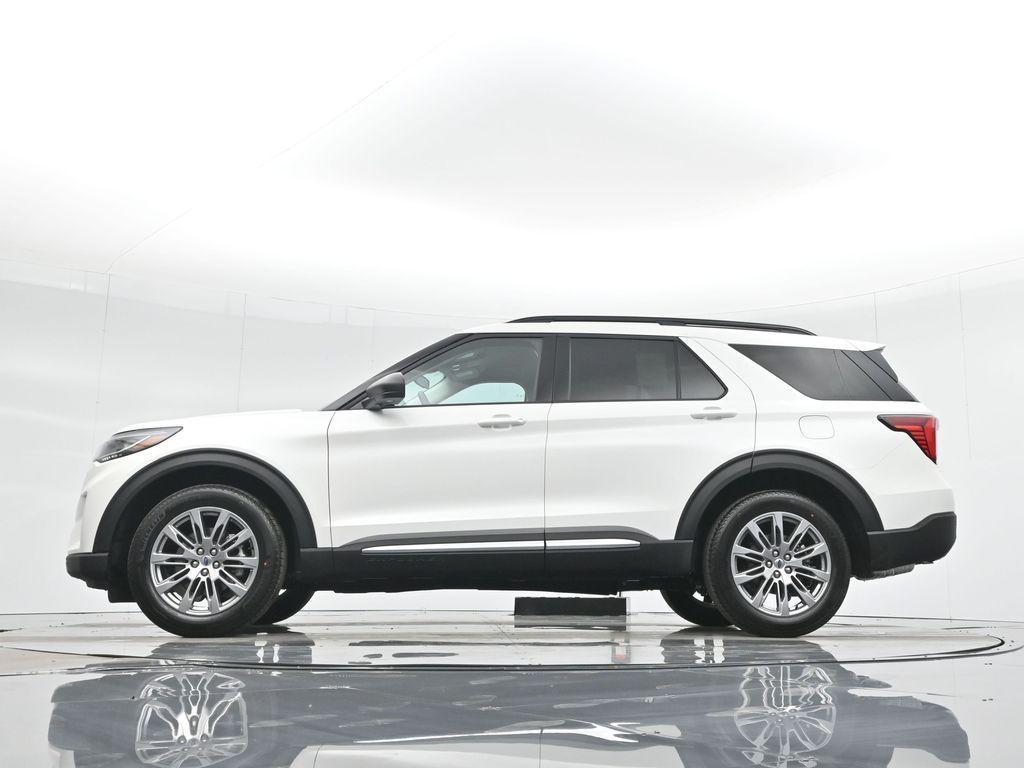 new 2025 Ford Explorer car, priced at $49,000