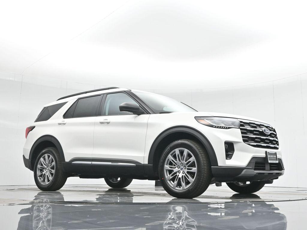 new 2025 Ford Explorer car, priced at $49,000