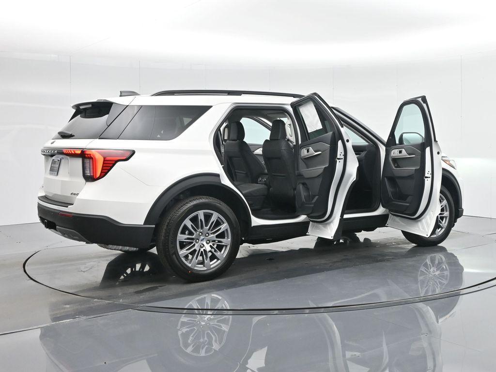 new 2025 Ford Explorer car, priced at $49,000