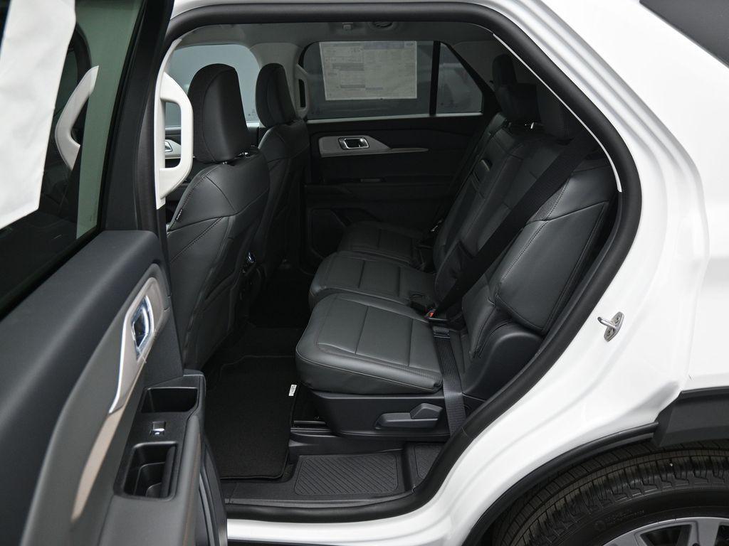 new 2025 Ford Explorer car, priced at $49,000