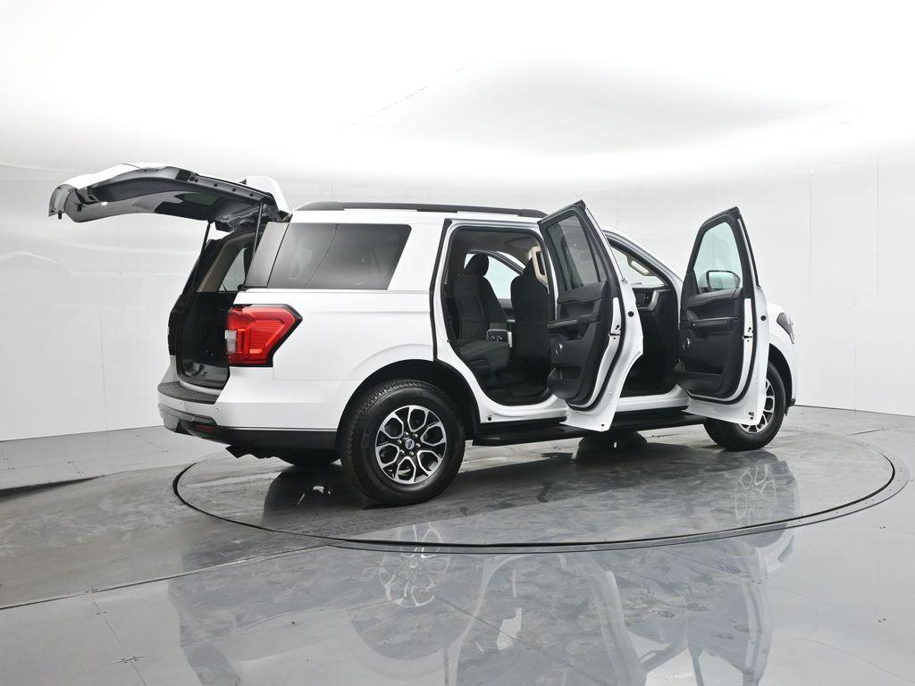 used 2023 Ford Expedition car, priced at $46,000