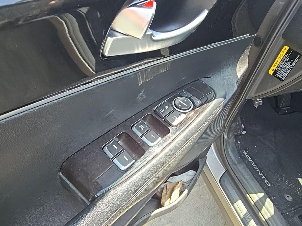 used 2017 Kia Sorento car, priced at $13,900