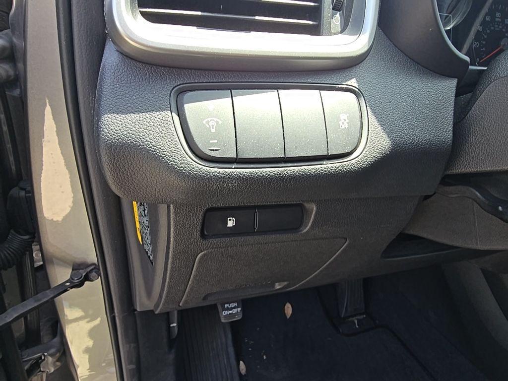 used 2017 Kia Sorento car, priced at $13,900