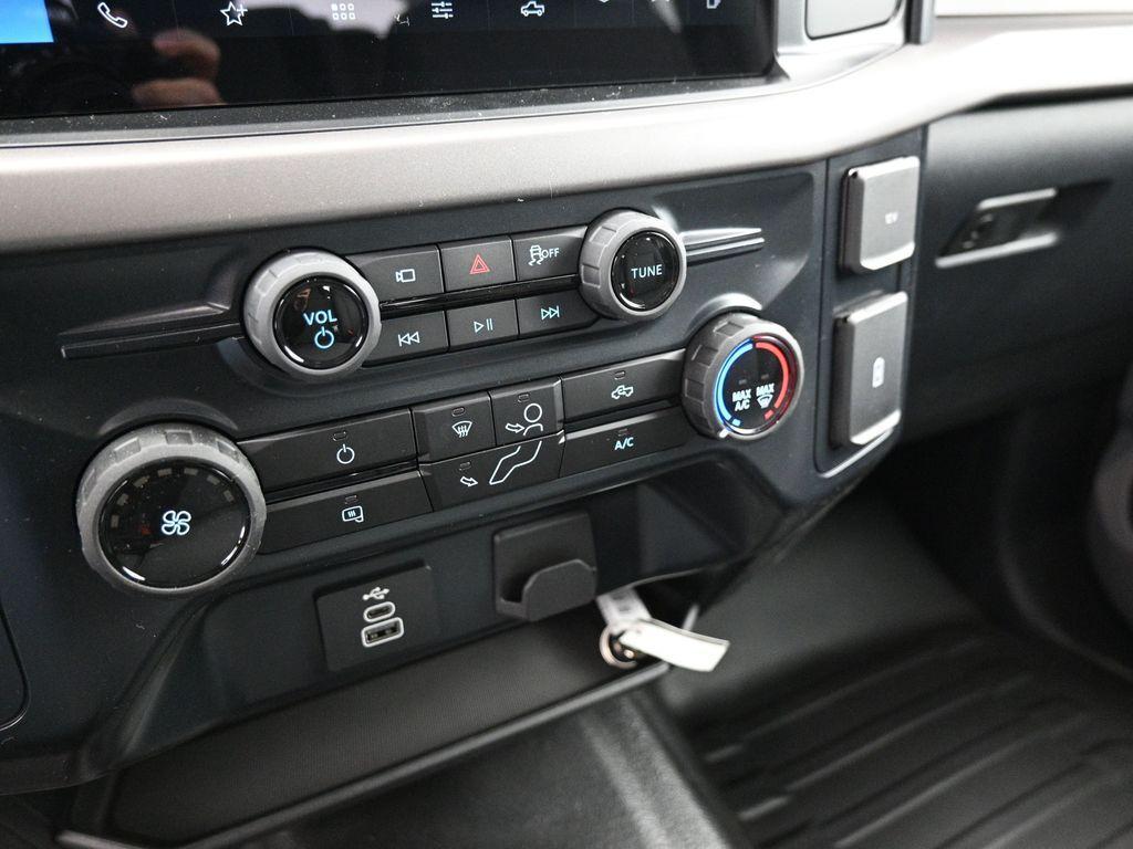 new 2025 Ford F-150 car, priced at $41,483