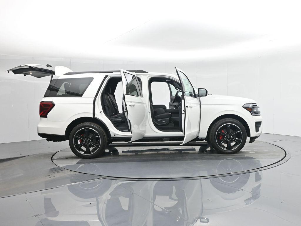 new 2024 Ford Expedition car, priced at $78,004
