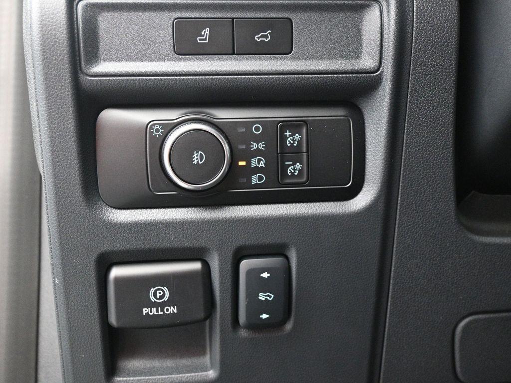 new 2024 Ford Expedition car, priced at $78,004