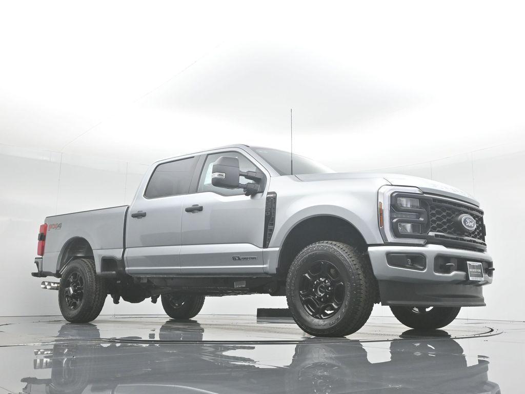 new 2024 Ford F-250 car, priced at $70,690