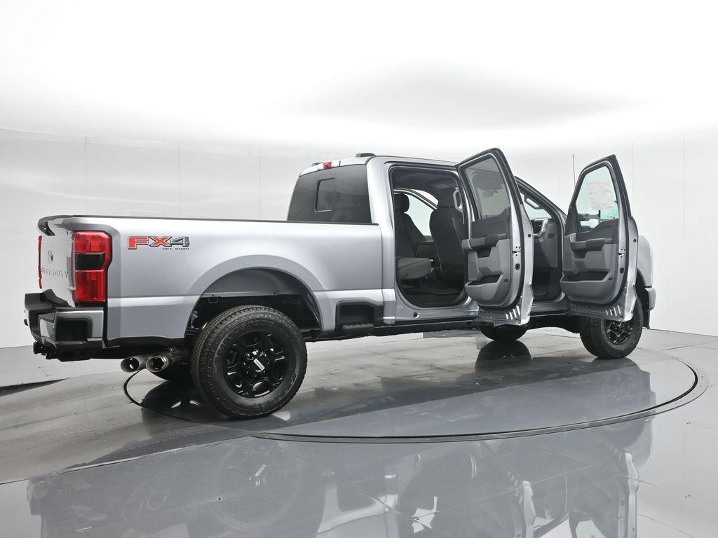 new 2024 Ford F-250 car, priced at $70,690