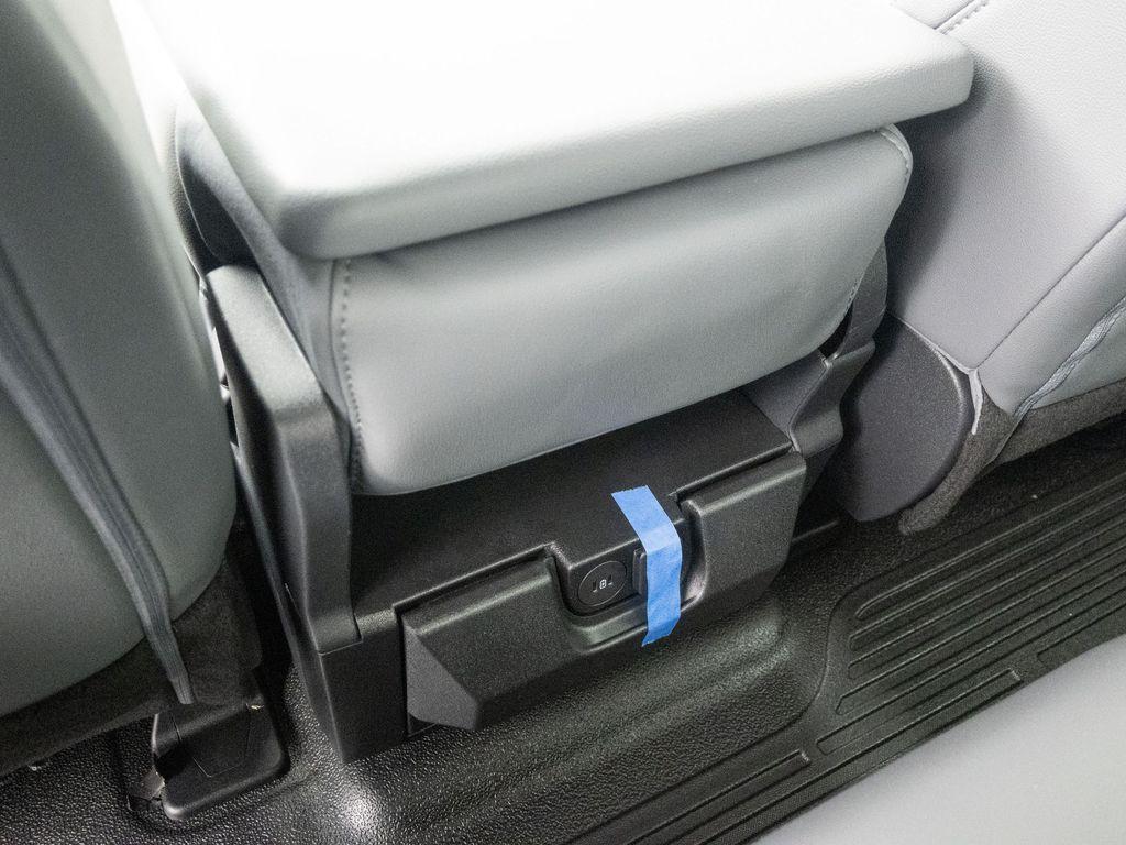 new 2026 Ford F-450 car, priced at $93,538