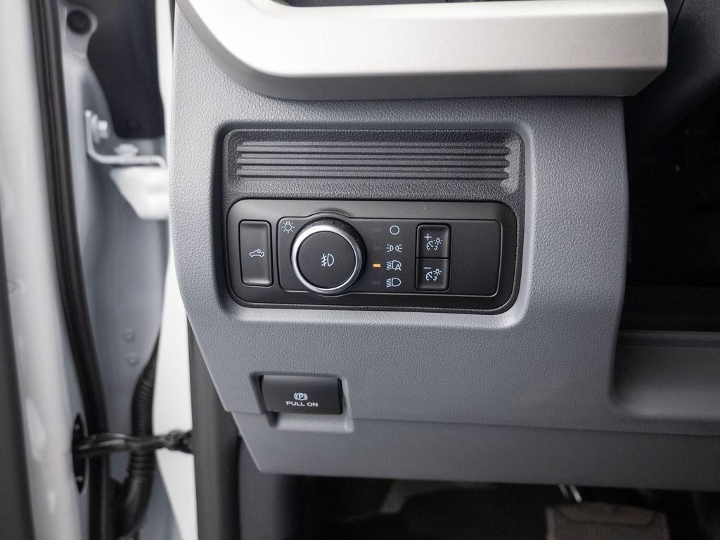 new 2026 Ford F-450 car, priced at $93,538