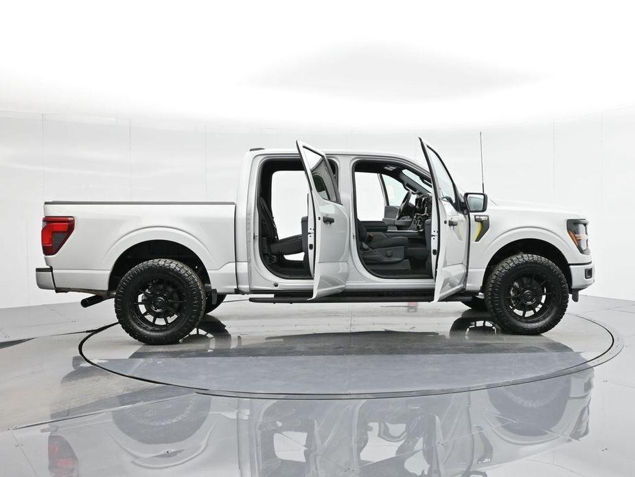 new 2024 Ford F-150 car, priced at $55,220