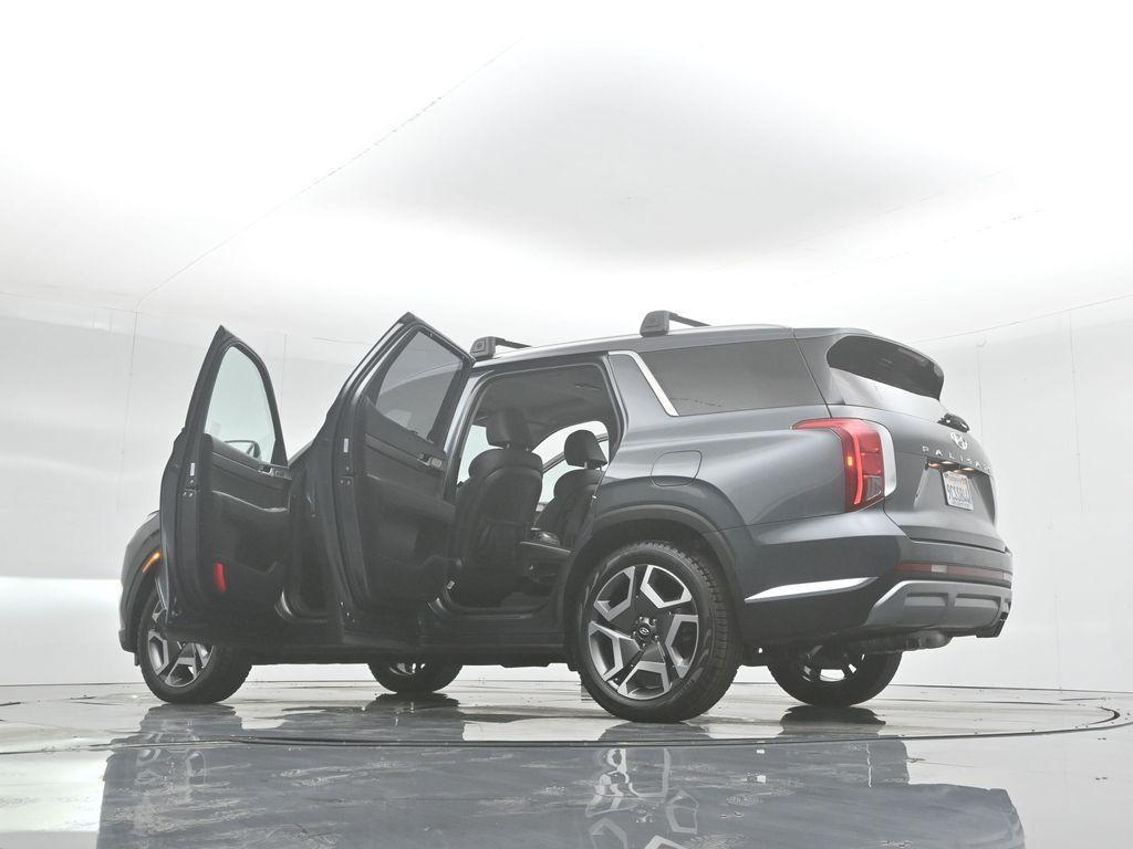 used 2023 Hyundai Palisade car, priced at $37,600