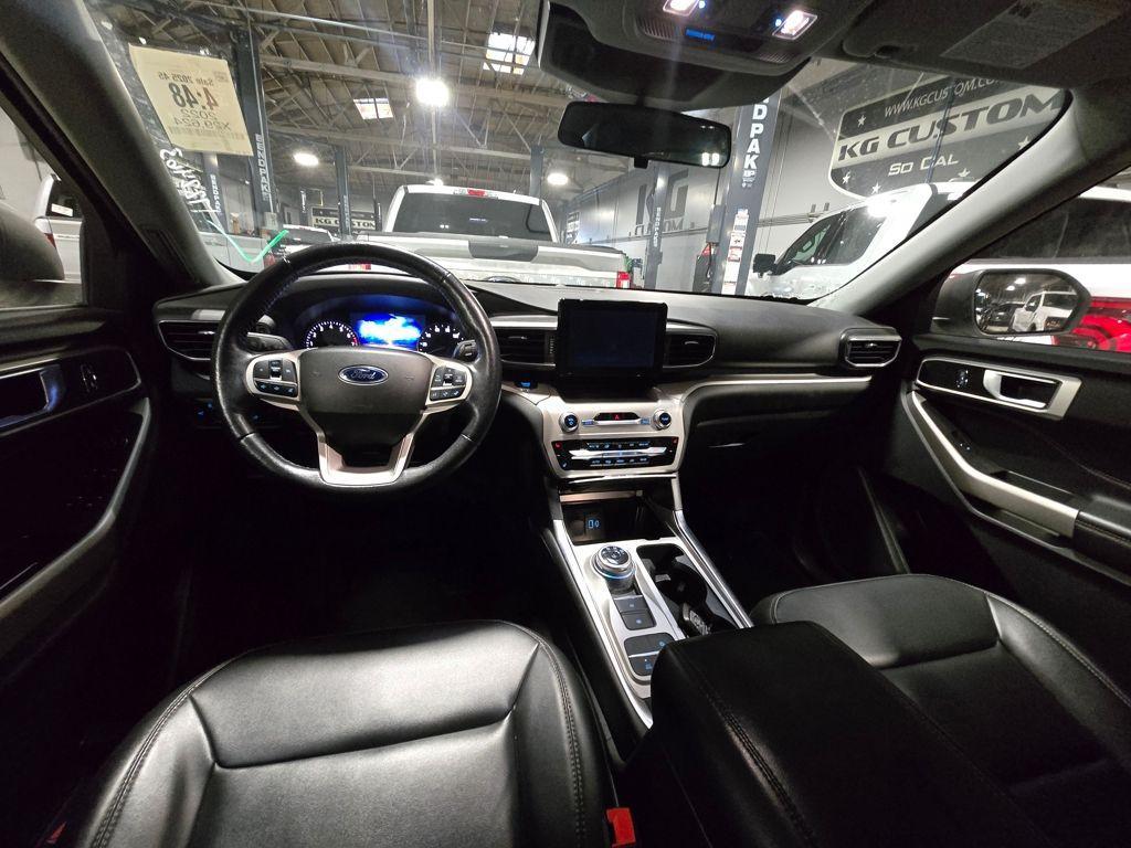 used 2022 Ford Explorer car, priced at $28,500