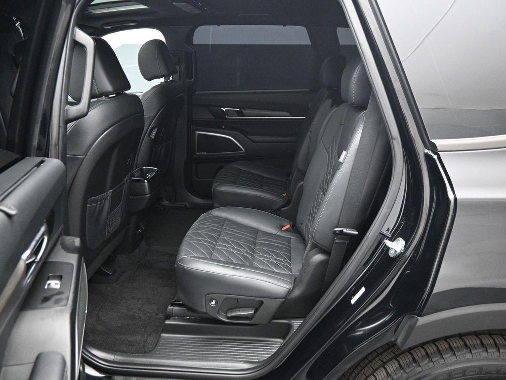 used 2023 Kia Telluride car, priced at $37,300