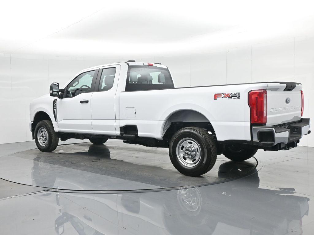 new 2025 Ford F-250 car, priced at $54,375