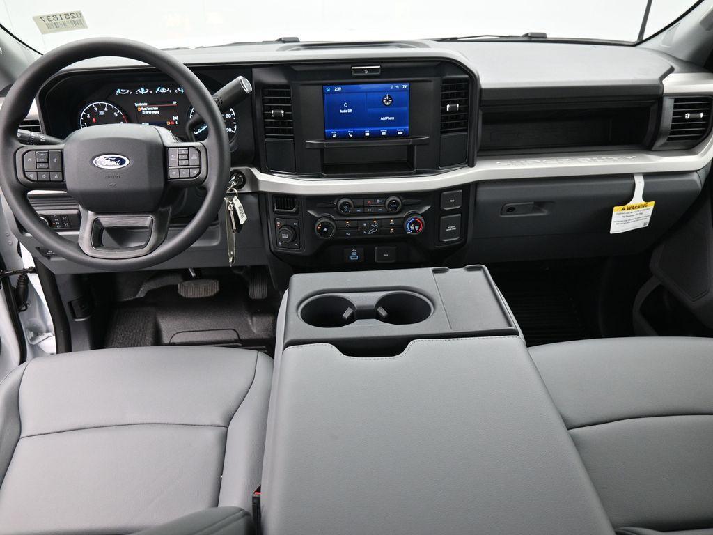 new 2025 Ford F-250 car, priced at $54,375