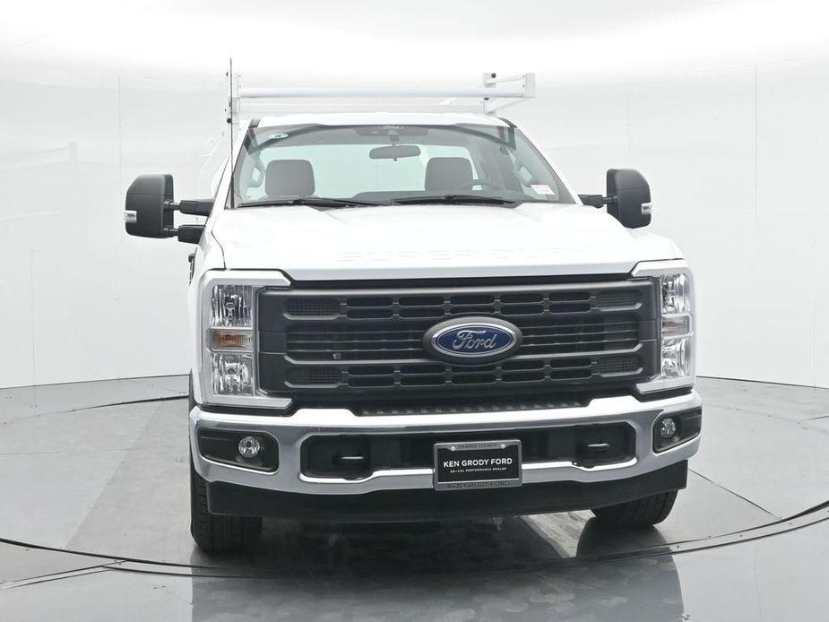 new 2024 Ford F-350 car, priced at $68,545