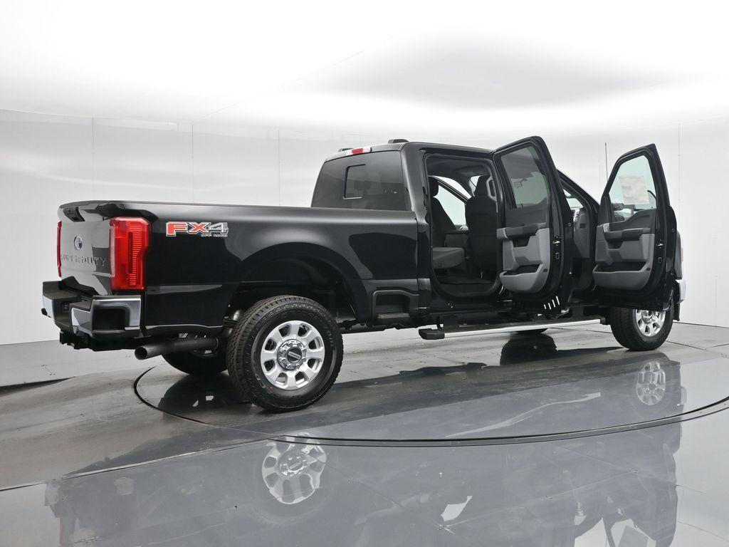 new 2024 Ford F-250 car, priced at $58,430