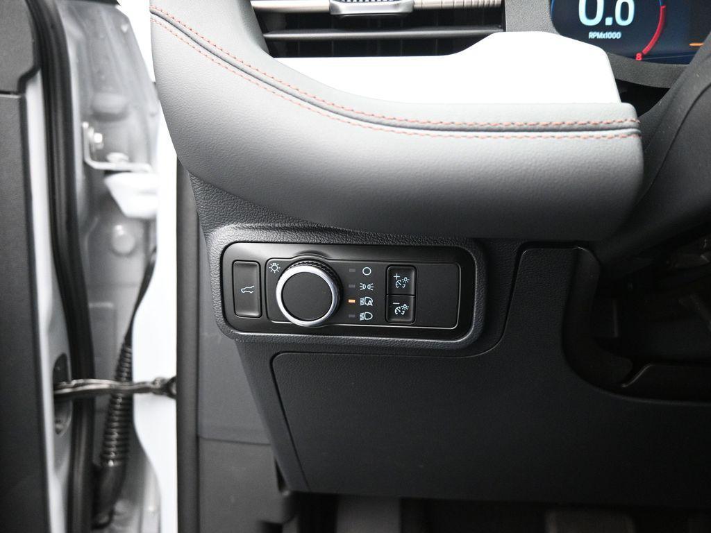 new 2025 Ford Explorer car, priced at $40,645