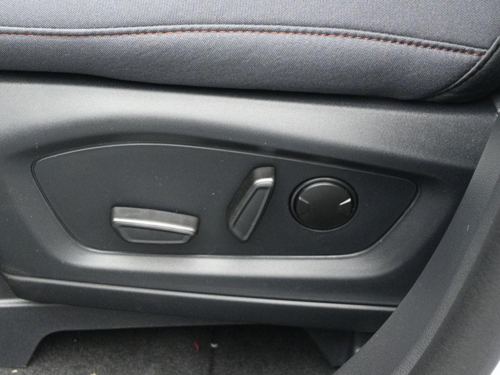 new 2025 Ford Explorer car, priced at $40,645