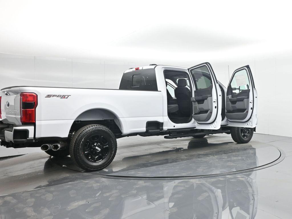 new 2024 Ford F-350 car, priced at $77,190