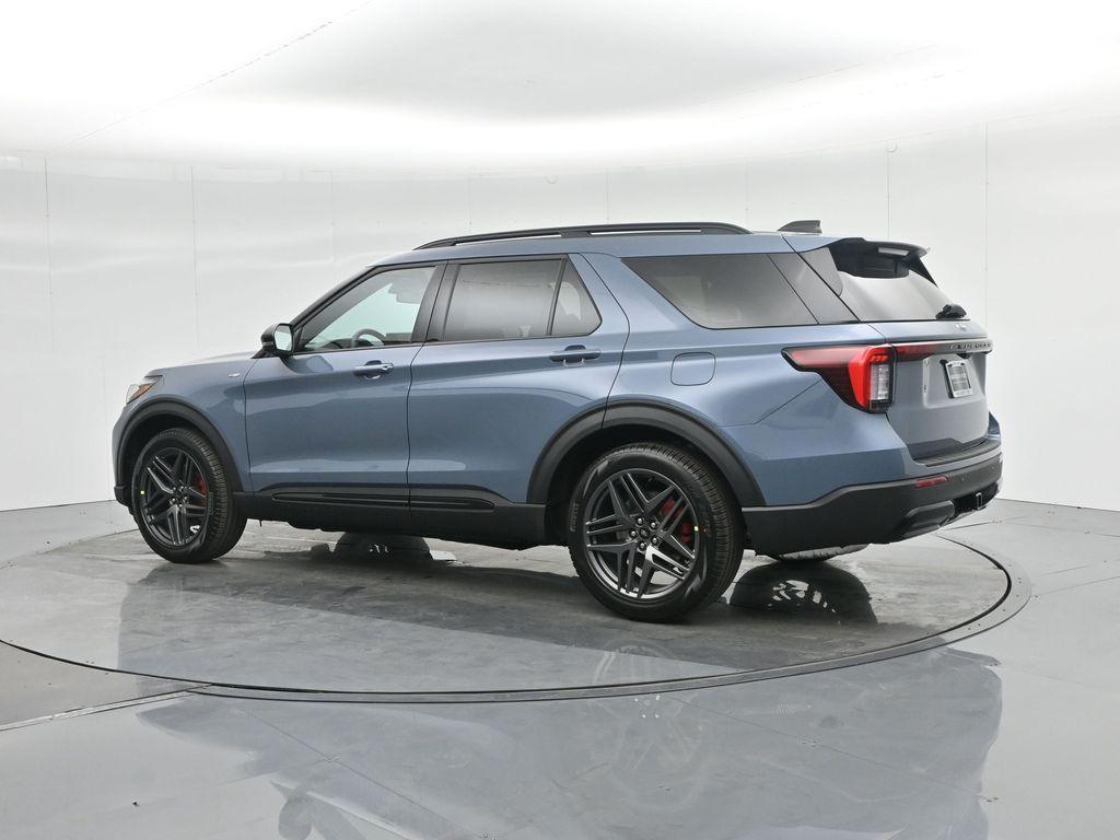 new 2025 Ford Explorer car, priced at $49,125