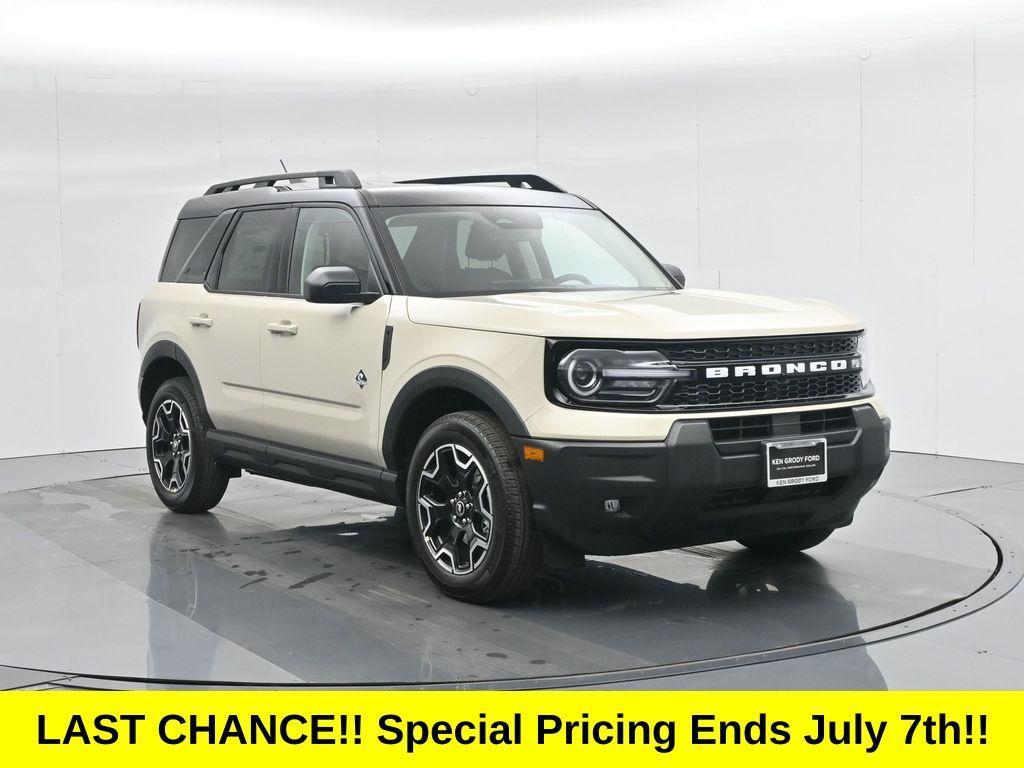 new 2025 Ford Bronco Sport car, priced at $36,256