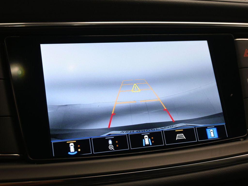 used 2024 Buick Enclave car, priced at $27,500