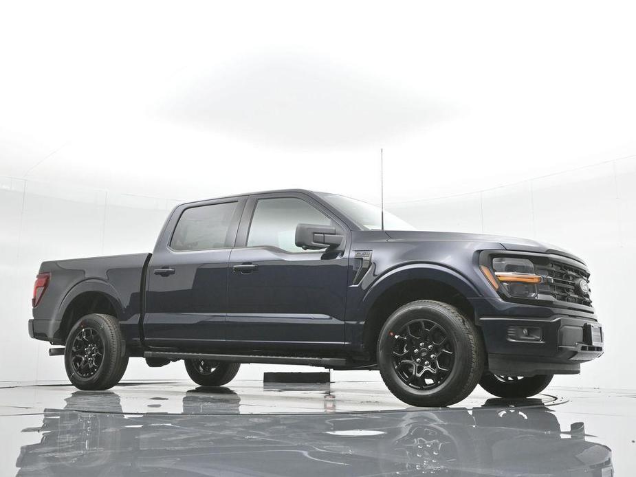 new 2024 Ford F-150 car, priced at $52,680