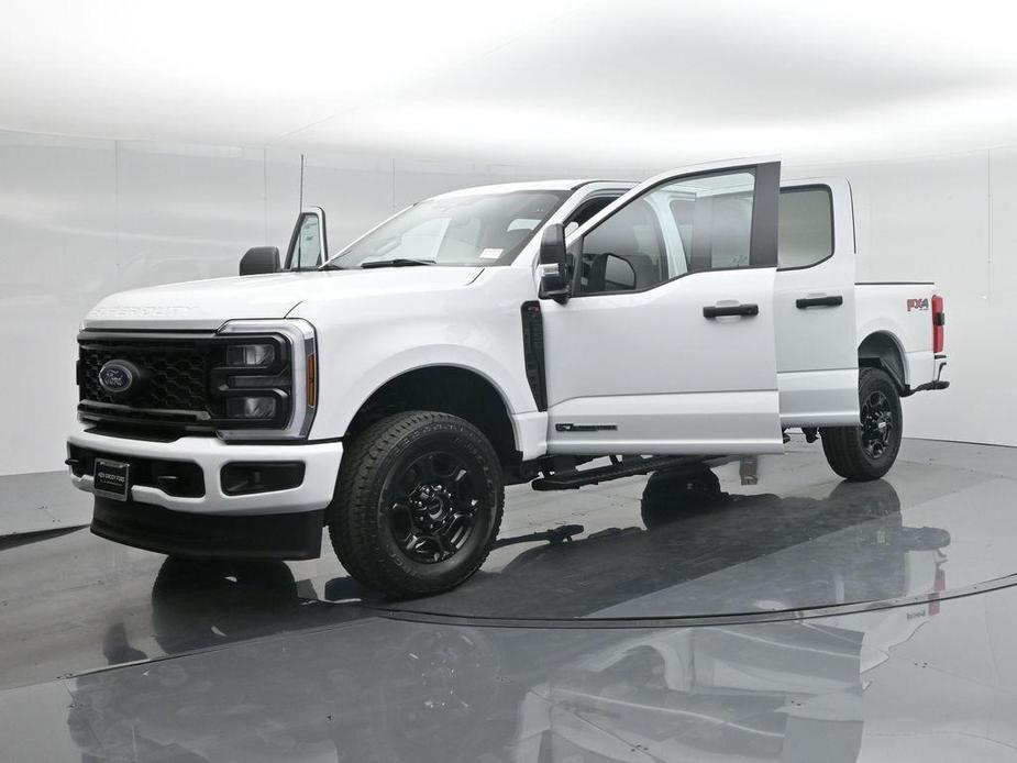 new 2024 Ford F-250 car, priced at $70,000