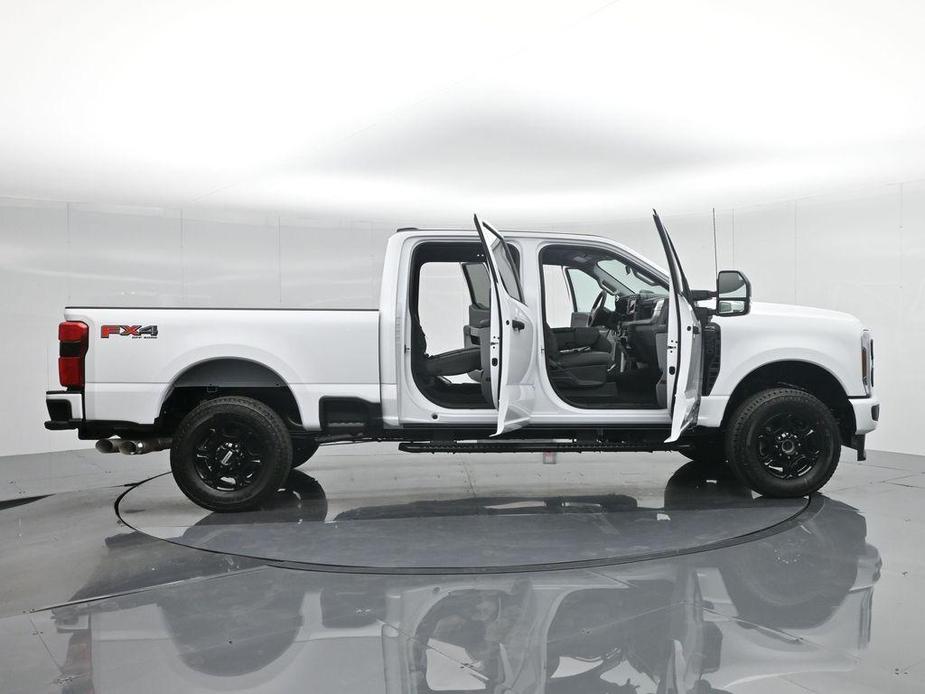 new 2024 Ford F-250 car, priced at $70,000