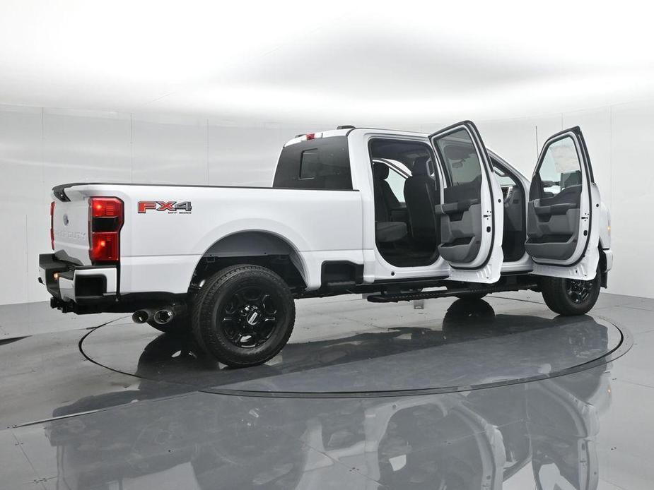 new 2024 Ford F-250 car, priced at $70,000