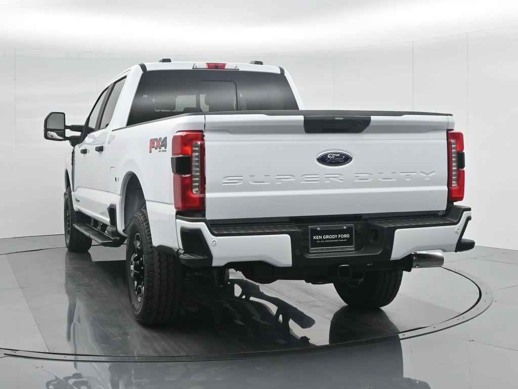 new 2024 Ford F-250 car, priced at $70,000