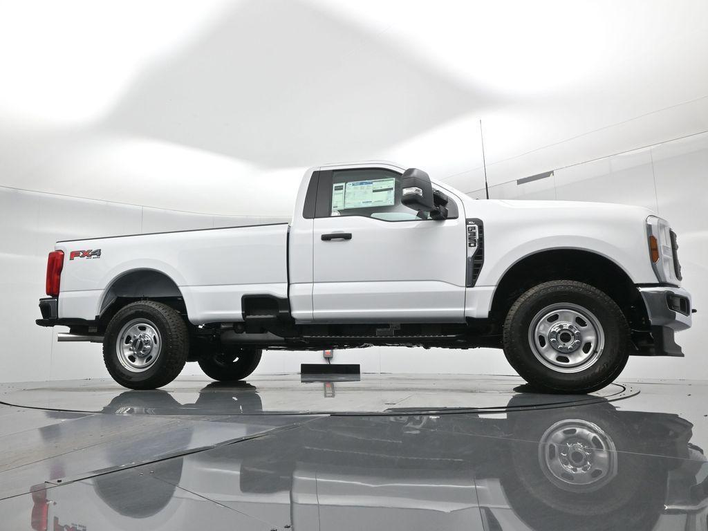 new 2024 Ford F-350 car, priced at $52,720